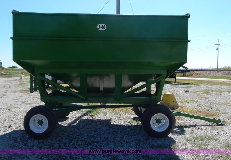 image for item G8308 J&M 350-20 gravity wagon