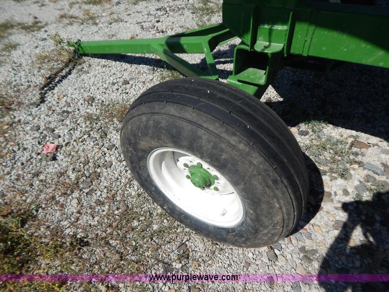 image for item G8308 J&M 350-20 gravity wagon