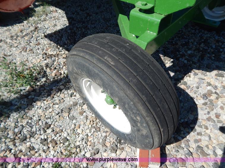 image for item G8308 J&M 350-20 gravity wagon