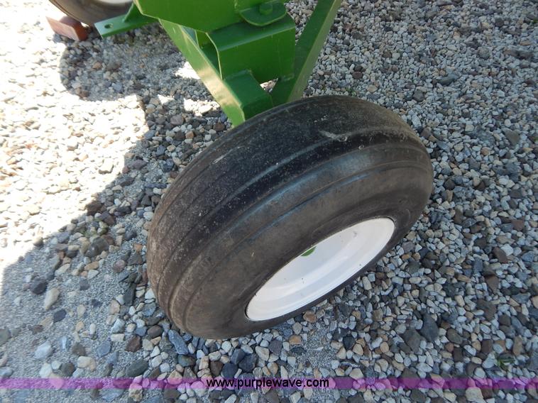 image for item G8308 J&M 350-20 gravity wagon