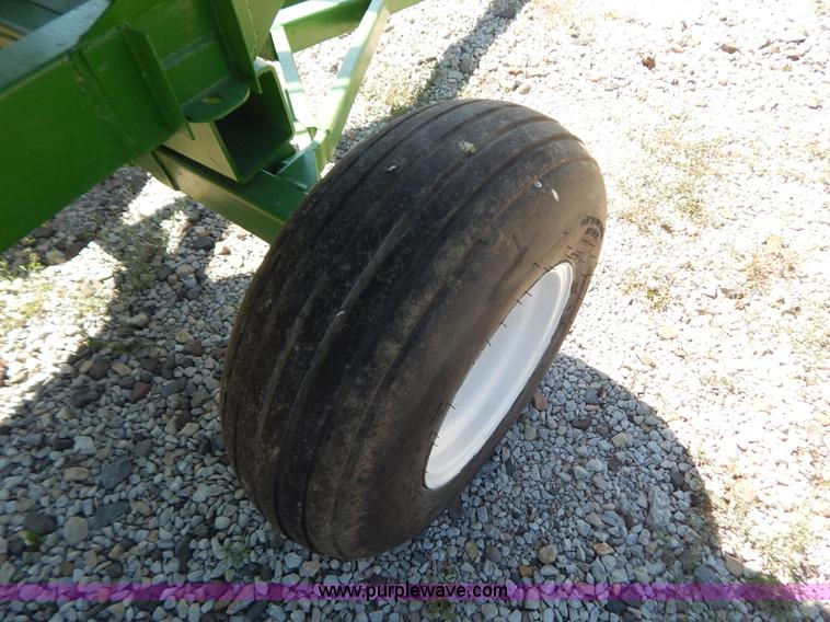 image for item G8308 J&M 350-20 gravity wagon