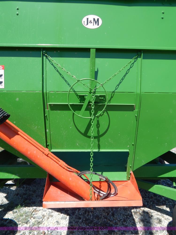 image for item G8308 J&M 350-20 gravity wagon