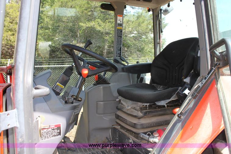 image for item H7374 Kubota M8200 MFWD Utility Special tractor