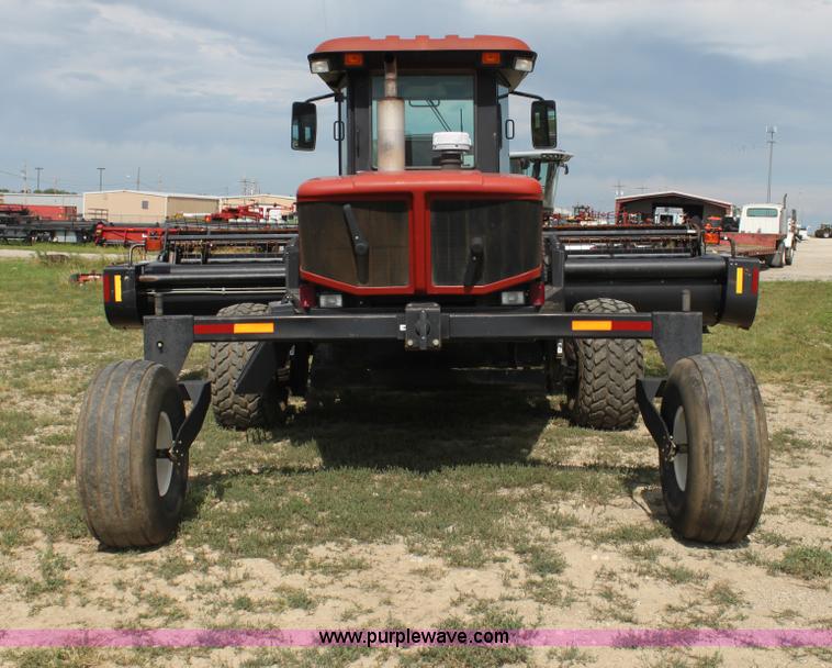 image for item H7378 2000 Mac Don 9350 Turbo swather