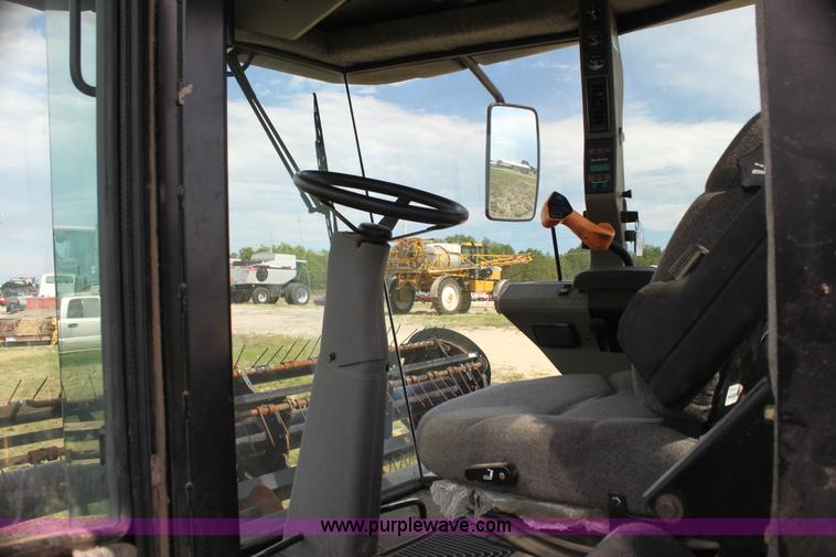 image for item H7378 2000 Mac Don 9350 Turbo swather