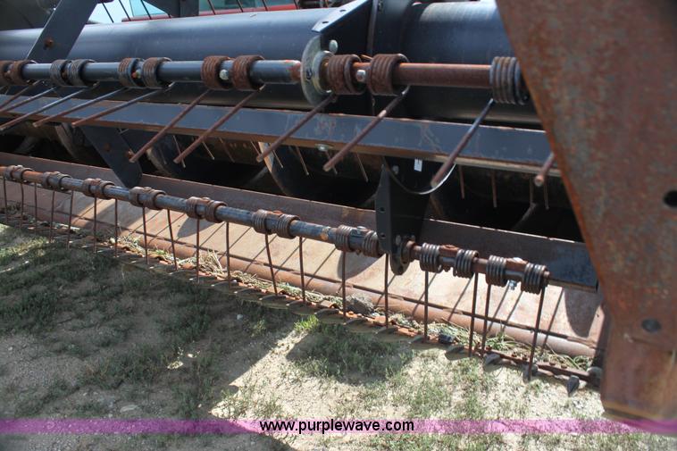 image for item H7378 2000 Mac Don 9350 Turbo swather