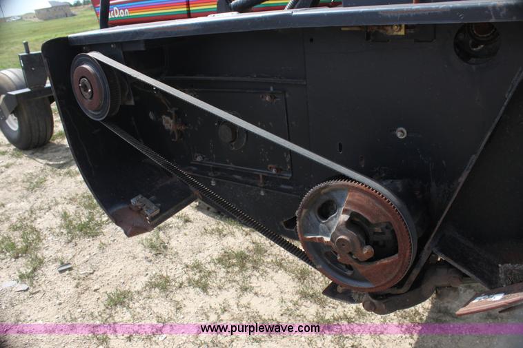 image for item H7378 2000 Mac Don 9350 Turbo swather