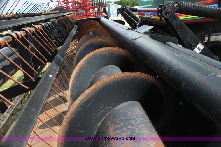 image for item H7378 2000 Mac Don 9350 Turbo swather