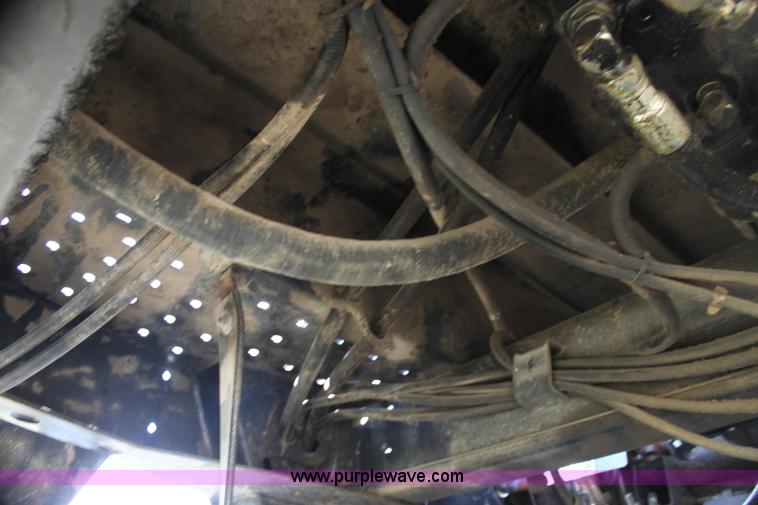 image for item H7378 2000 Mac Don 9350 Turbo swather