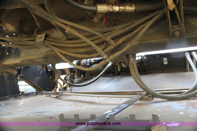 image for item H7378 2000 Mac Don 9350 Turbo swather