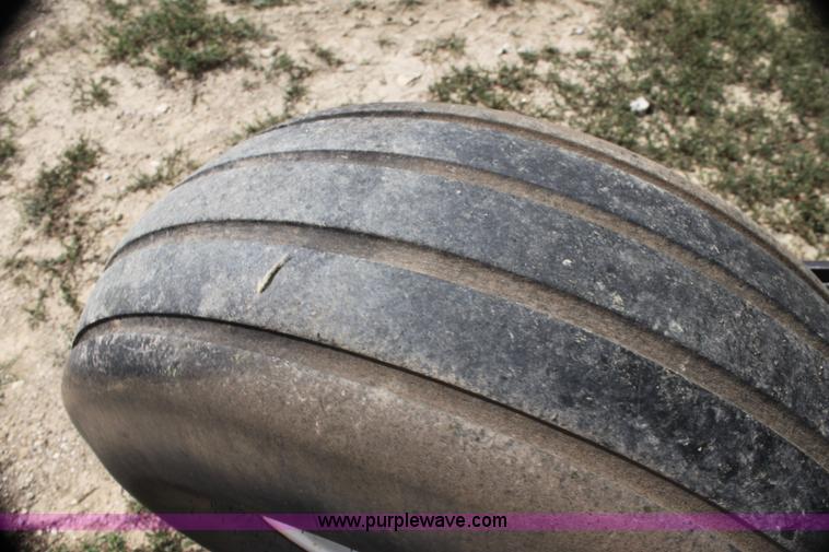 image for item H7378 2000 Mac Don 9350 Turbo swather