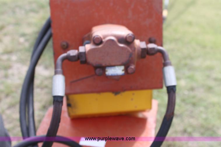 image for item H7379 Mayrath auger