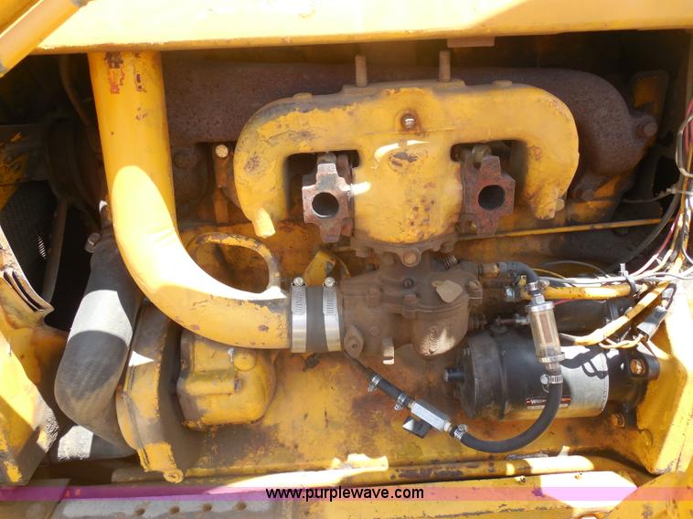 image for item H9883 John Deere 720 tractor