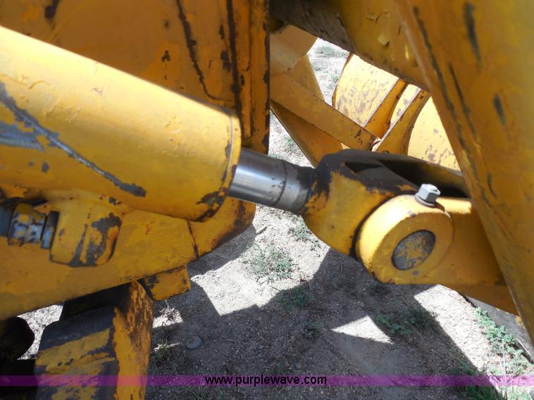 image for item H9883 John Deere 720 tractor