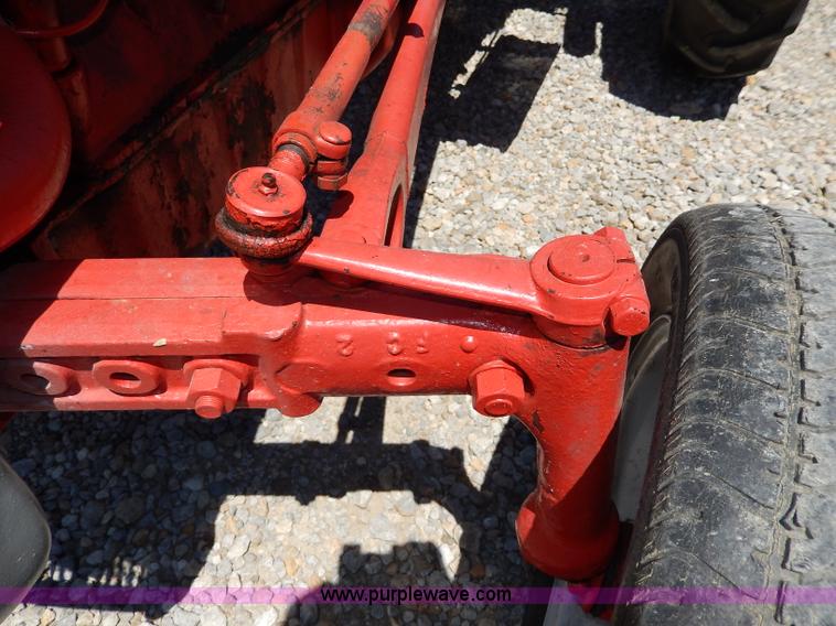 image for item I4453 1949 Ford 8N tractor