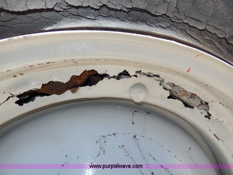 image for item I4453 1949 Ford 8N tractor