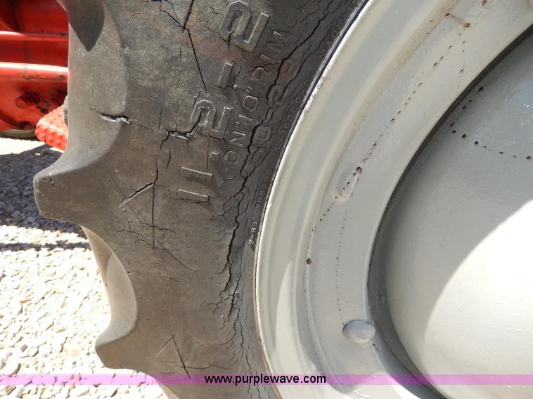 image for item I4453 1949 Ford 8N tractor