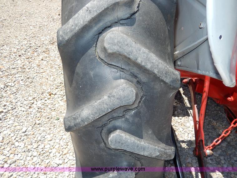 image for item I4453 1949 Ford 8N tractor