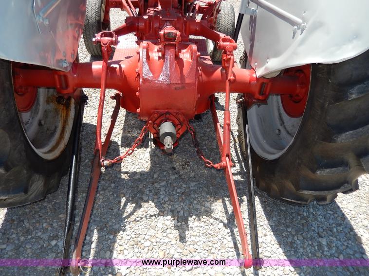 image for item I4453 1949 Ford 8N tractor