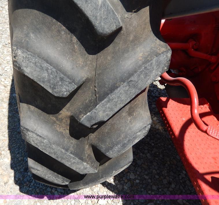 image for item I4453 1949 Ford 8N tractor