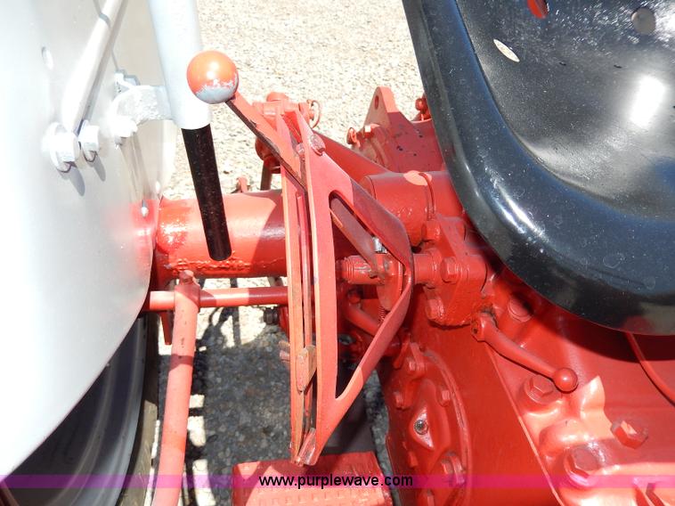 image for item I4453 1949 Ford 8N tractor