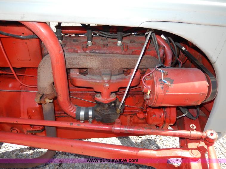 image for item I4453 1949 Ford 8N tractor