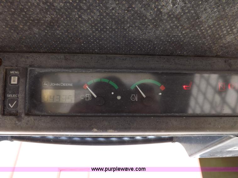 image for item I7694 2005 John Deere 317 skid steer