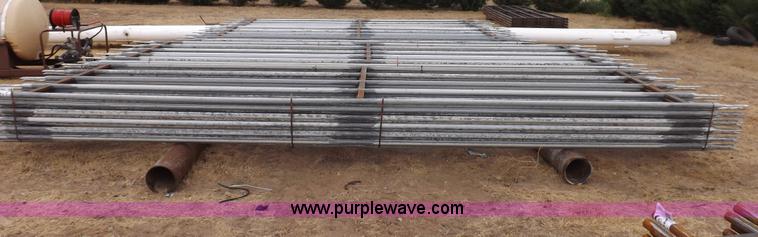 image for item I7696 (24) livestock panels