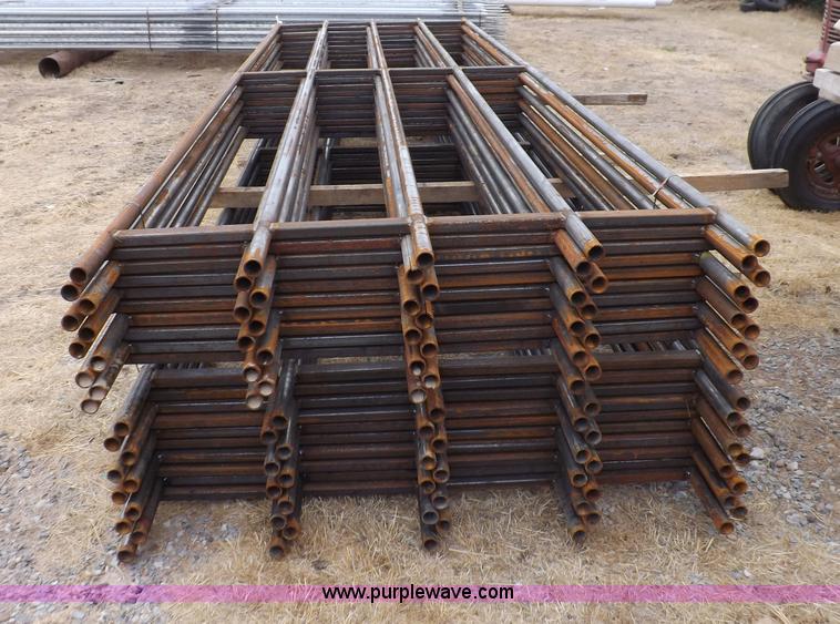 image for item I7697 (20) livestock panels