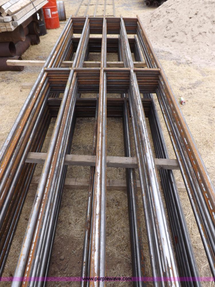 image for item I7697 (20) livestock panels