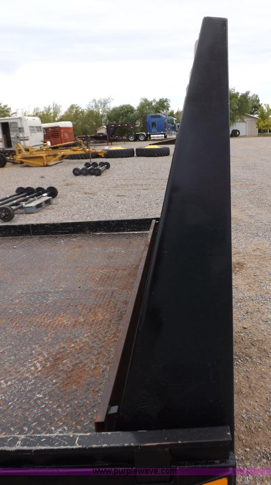 image for item I7701 CM Trailers flatbed