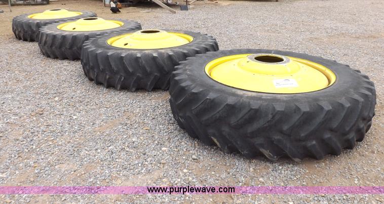 image for item I7707 (4) tractor tires