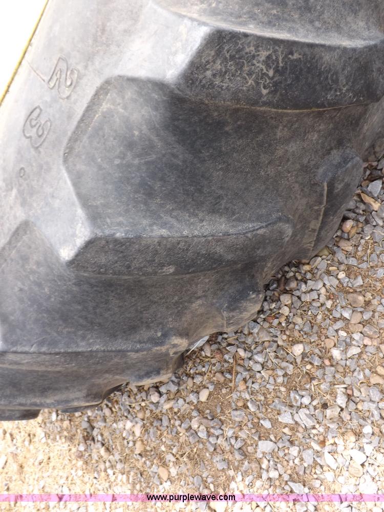 image for item I7707 (4) tractor tires