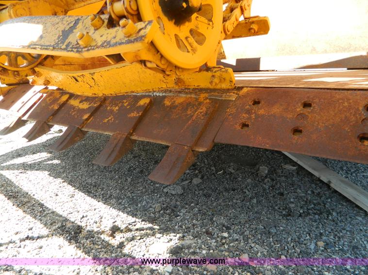 image for item AD9220 John Deere 760A paddle scraper