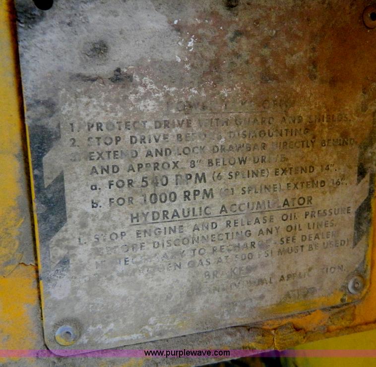 image for item AD9220 John Deere 760A paddle scraper