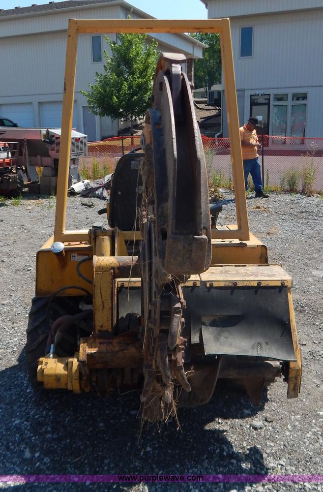 image for item AE9765 1995 Vermeer V3550 trencher