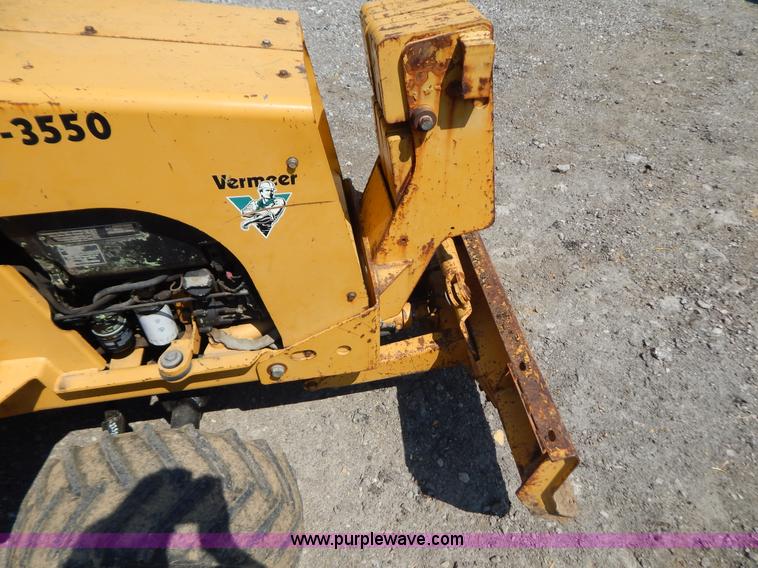 image for item AE9765 1995 Vermeer V3550 trencher