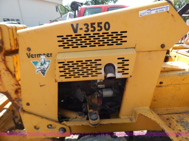image for item AE9765 1995 Vermeer V3550 trencher