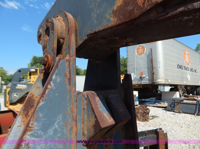 image for item AE9766 JRB grapple forks