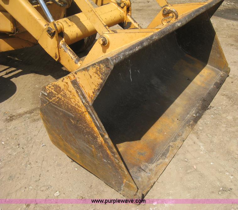 image for item D8463 1979 Case 580C landscape loader