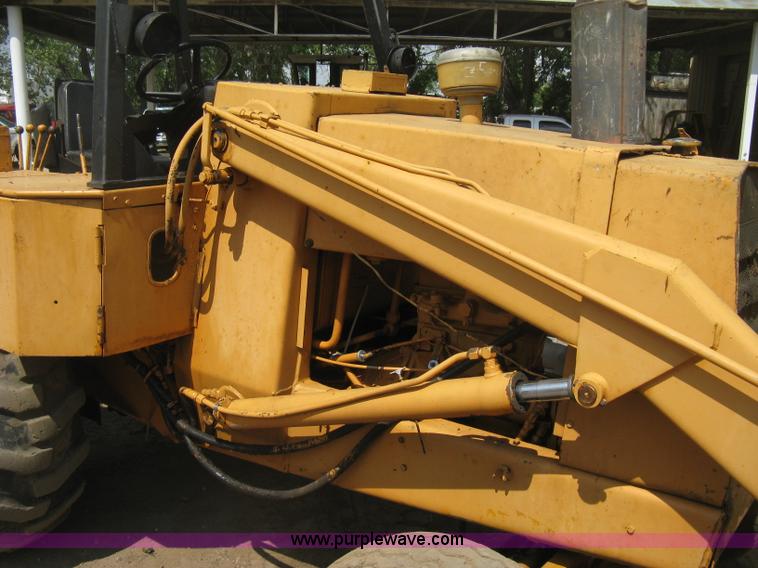 image for item D8463 1979 Case 580C landscape loader
