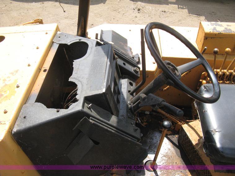 image for item D8463 1979 Case 580C landscape loader