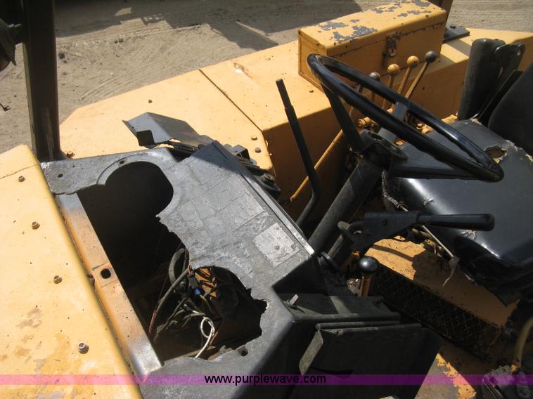 image for item D8463 1979 Case 580C landscape loader