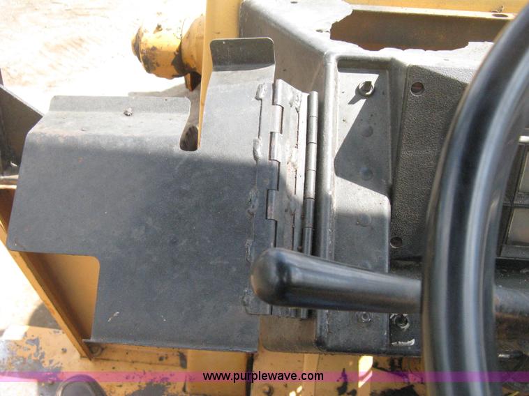 image for item D8463 1979 Case 580C landscape loader