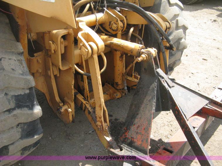 image for item D8463 1979 Case 580C landscape loader