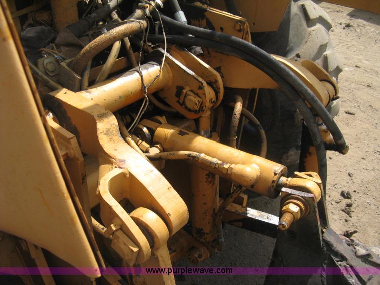 image for item D8463 1979 Case 580C landscape loader