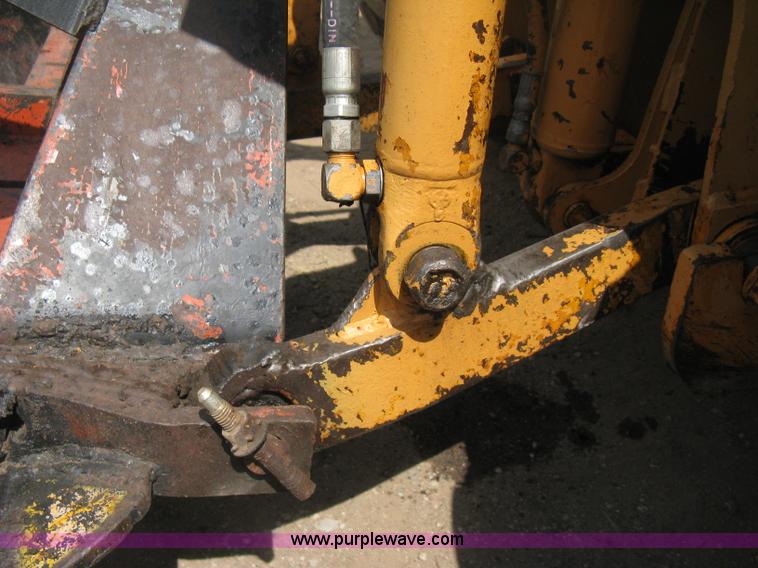 image for item D8463 1979 Case 580C landscape loader