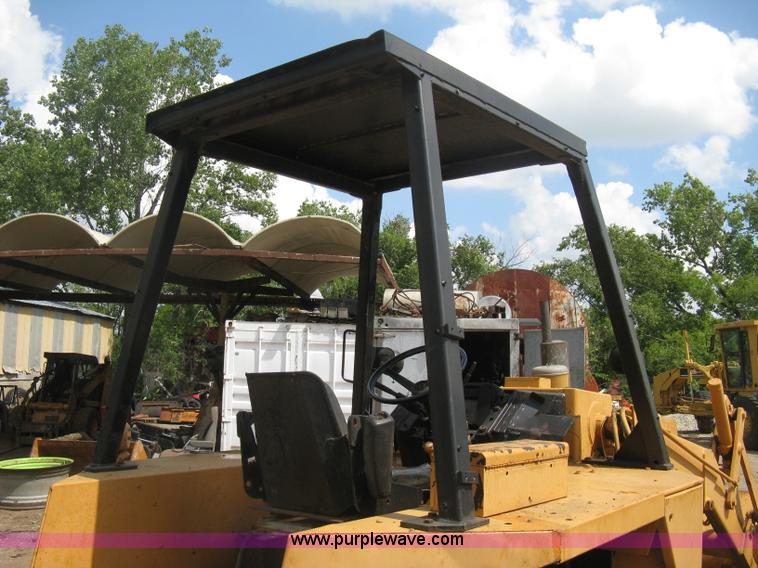 image for item D8463 1979 Case 580C landscape loader
