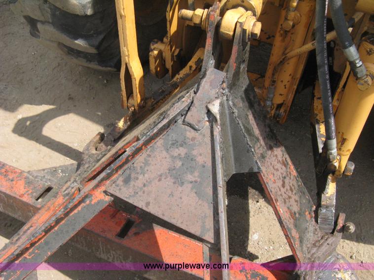 image for item D8463 1979 Case 580C landscape loader