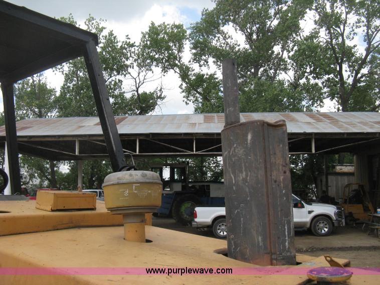 image for item D8463 1979 Case 580C landscape loader